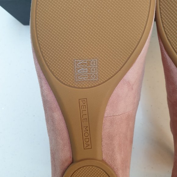 NWT Suede Dusty Pink Round Toe Mary Jane Ballet Flats - Picture 7 of 14